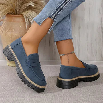 ELISABETTA | COMFORTABLE SUEDE LOAFERS WITH THICK, PADDED SOLE
