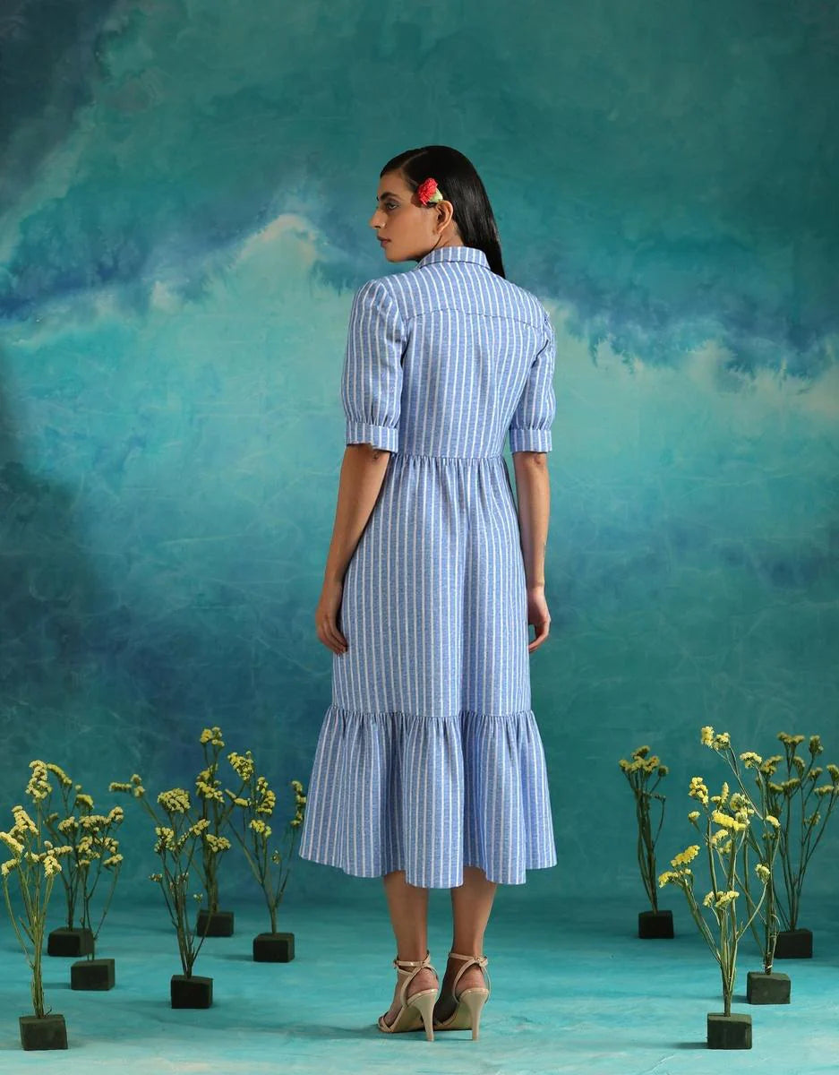 Robe longue à rayures et manches 3/4