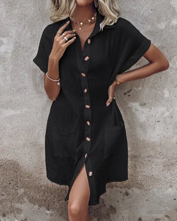 ÉLISE | ROBE DÉCONTRACTÉE AVEC COL COL RELEVÉ, MANCHES COURTES ET BOUTONS, AVEC POCHE