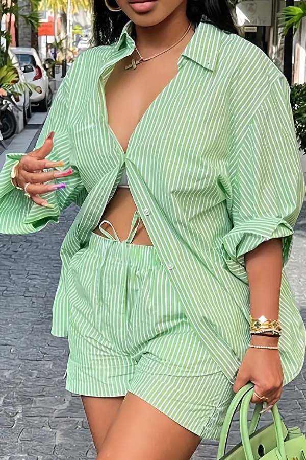 ASHLYN - ENSEMBLE CHEMISE ET SHORT À COL RABATTABLE