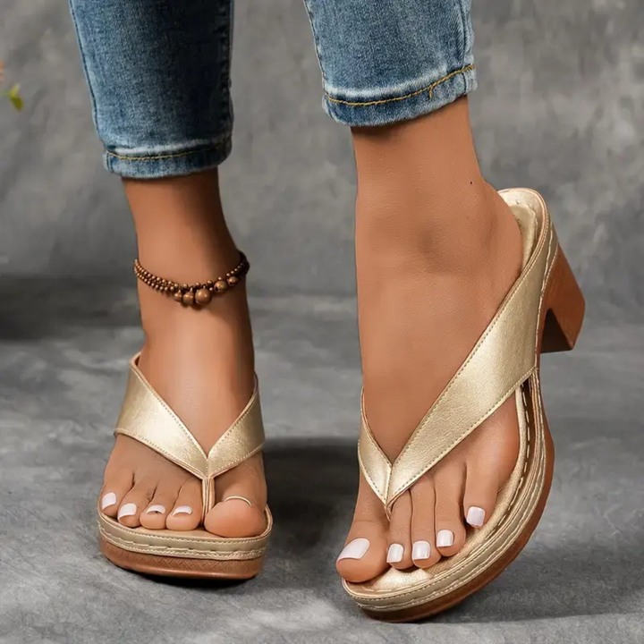 Clotilde | Sandales d'été à talons épais de couleur unie