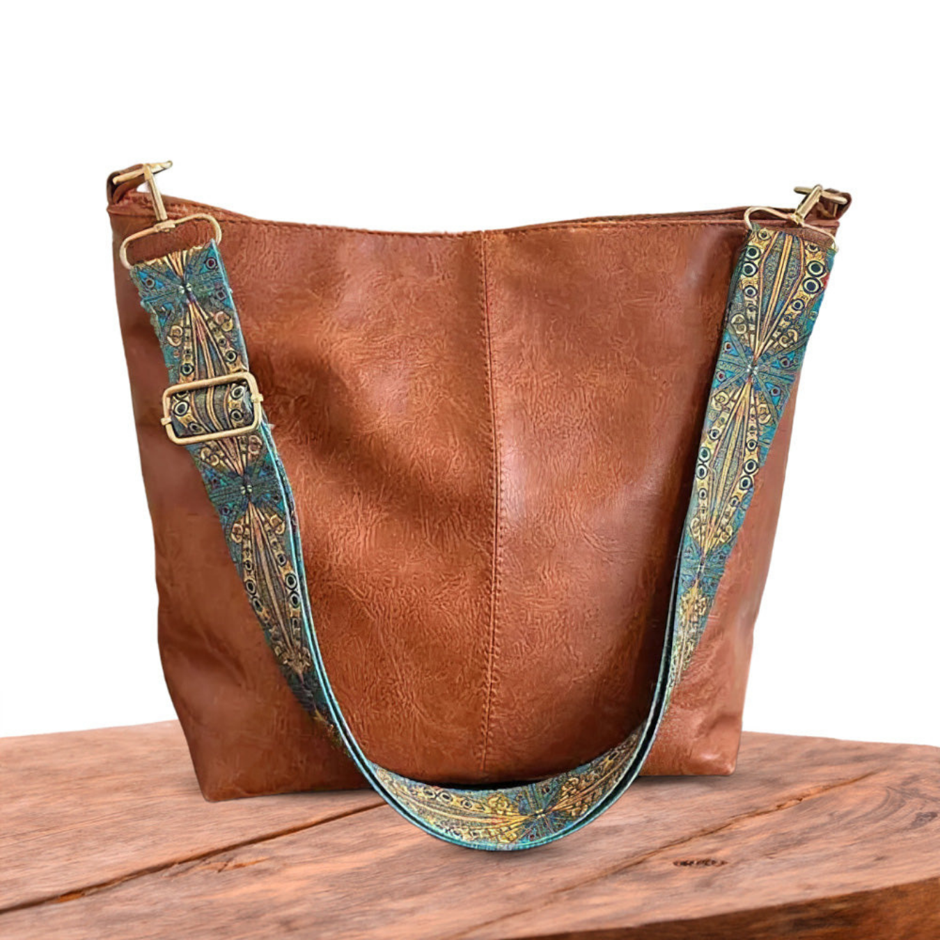 Chelsey | Sac à bandoulière en cuir avec pendentif vintage