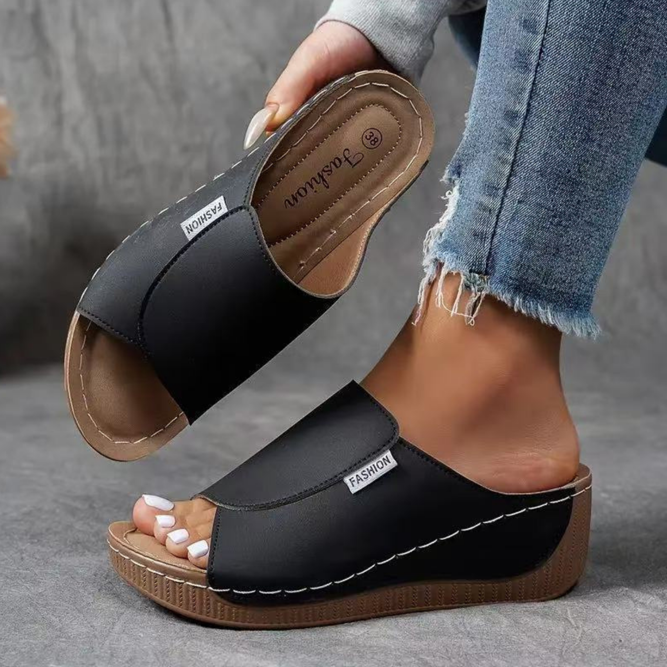 FASHION | SANDALES COMPENSÉES