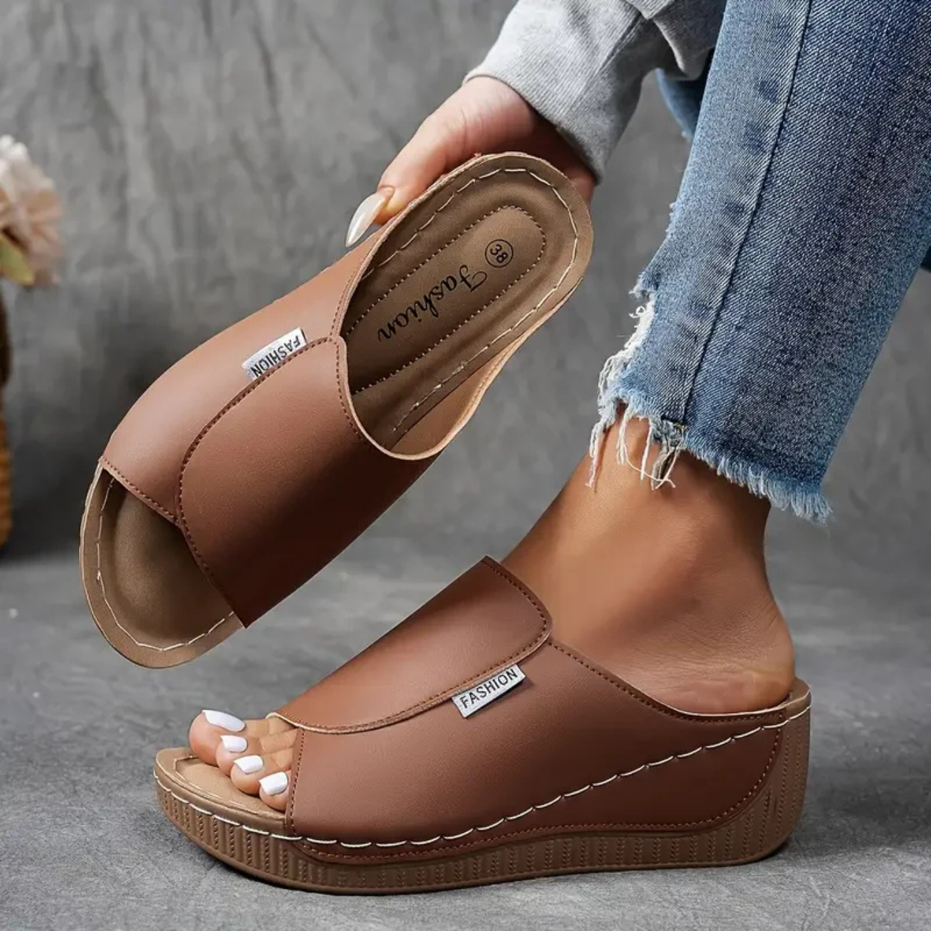 FASHION | SANDALES COMPENSÉES