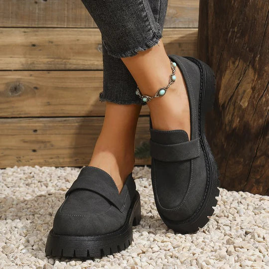 AMELIA | COMFORTABLE BLACK SUEDE LOAFERS WITH A THICK, PADDED SOLE