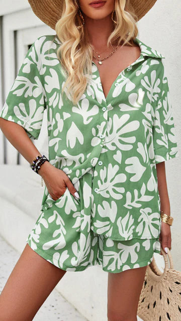 CARMEN - TENUE D'ÉTÉ AVEC CHEMISE ET SHORT À IMPRIMÉ FLORAL