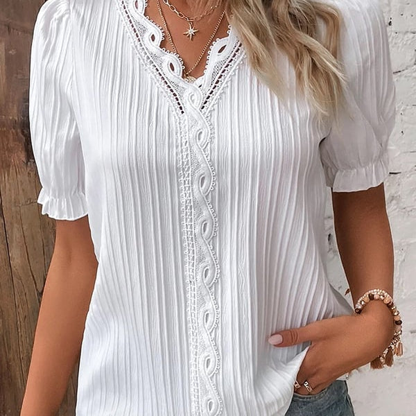 Chemise élégante en dentelle unie à col en V