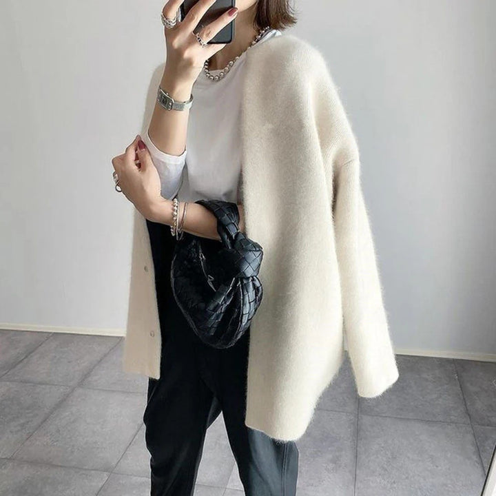 MOLLY™ | REFINED AND ELEGANT CARDIGAN