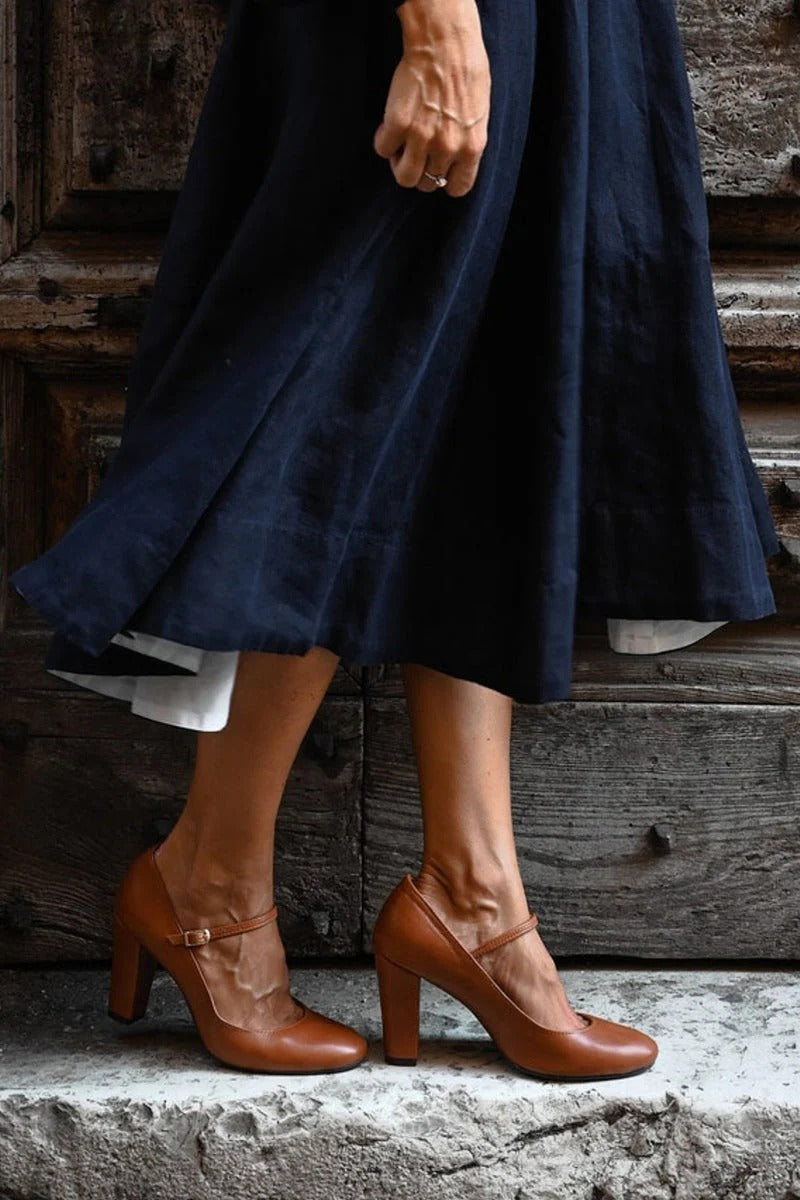 CAELLA™ | EVERYDAY STRAPPY SANDALS WITH LOW HEEL