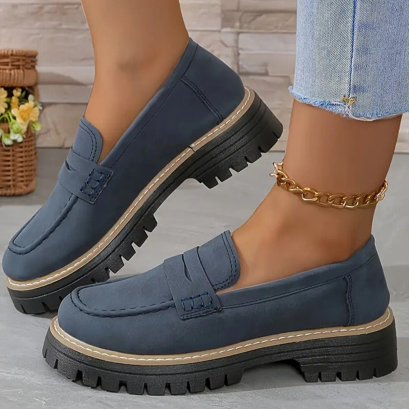ELISABETTA | COMFORTABLE SUEDE LOAFERS WITH THICK, PADDED SOLE
